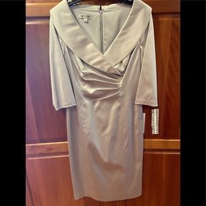Women’s size 10 Kay Unger dress